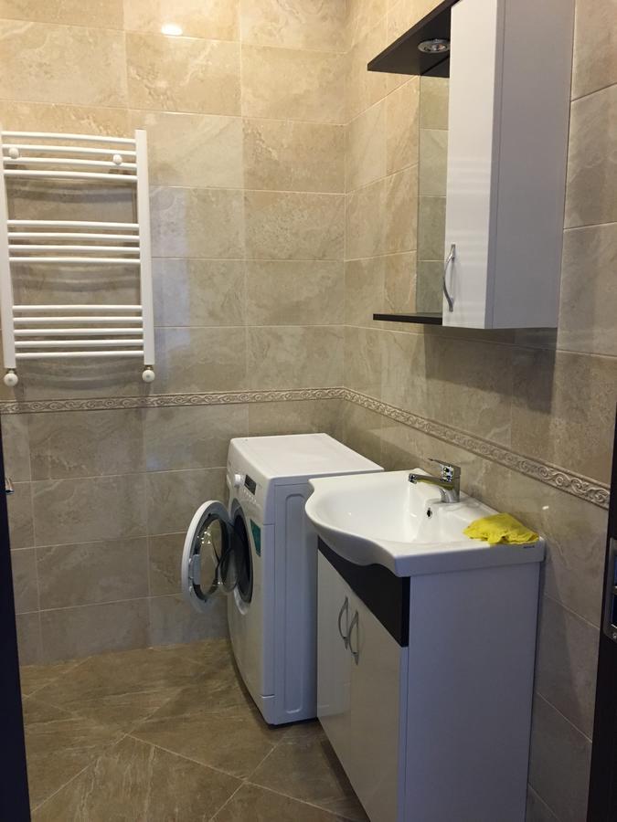 Apt Khimshiashvili 11 Apartment Батуми Екстериор снимка
